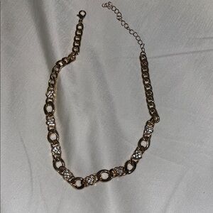 Elegant Gold Chain Necklace with Crystal Accents